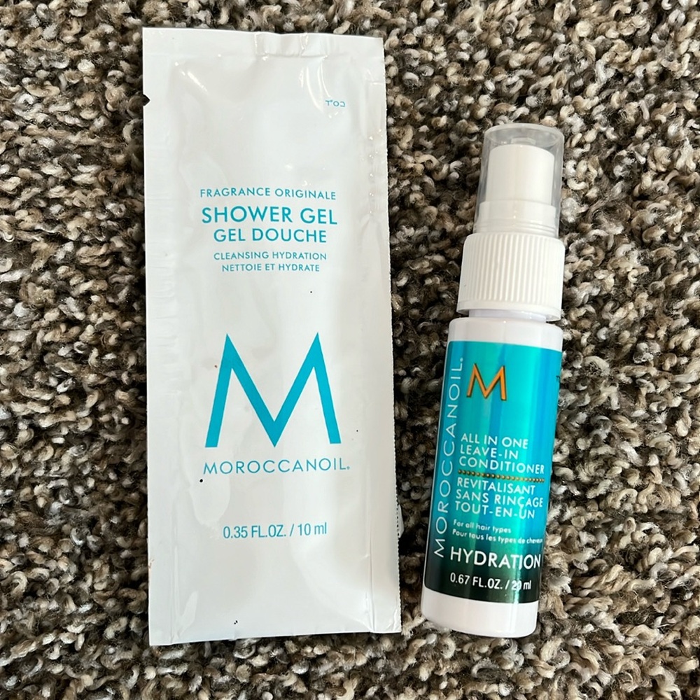 Mococcan oil shower gel and leave in conditioner
